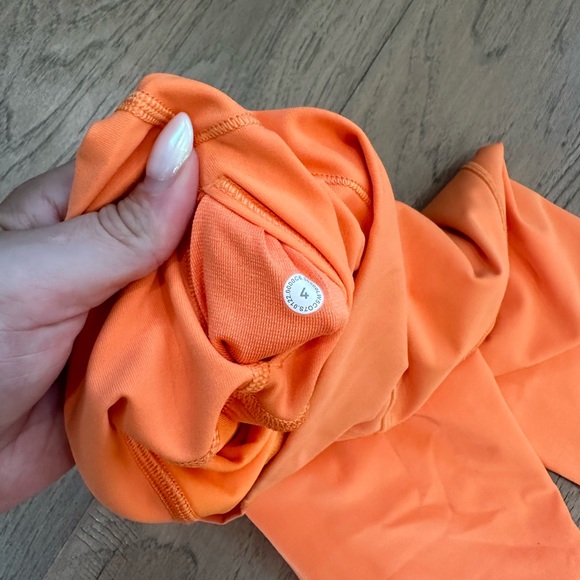 EUC Lululemon Wunder Under High-Rise Tight 25" Orange Soda Size 4 - Picture 8 of 10